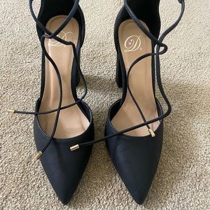 Women’s black strap/tie shoes